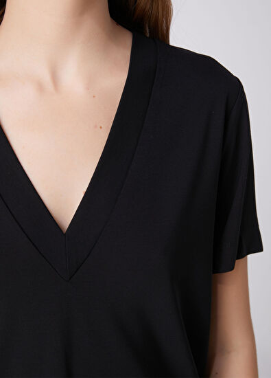 Beymen Club Siyah Yanı Yırtmaçlı Basic T-shirt - 6