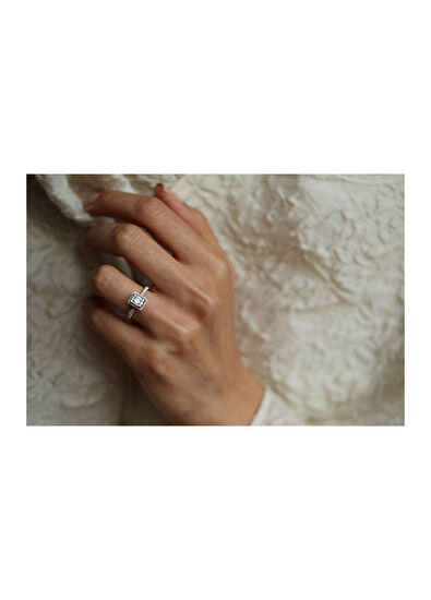 Reis Kuyumculuk Baget Grande Venti 14 Ayar Beyaz Altın Kadın Pırlanta Yüzük - 4