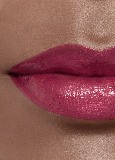 CHANEL Rouge Allure Laque Kalıcı Işıltılı Likit Ruj - 5