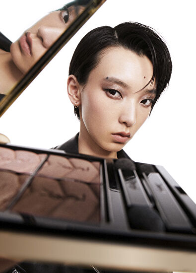 Yves Saint Laurent Stor Dolls Couture Baby Clutch Eyeshadow Palette - 5