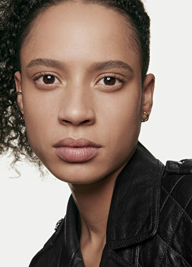 CHANEL Les Beiges Water Fresh Complexion Touch B50 - 4