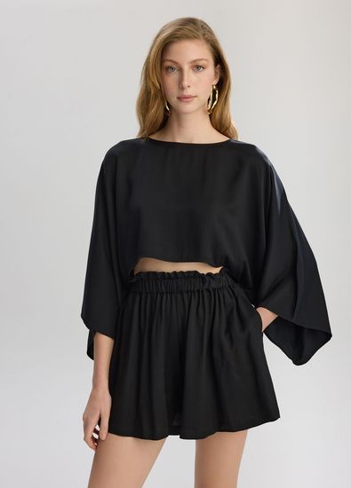 Lilamie Soho Siyah Kayık Yaka Bol Kesim Uzun Kollu Kadın Crop Bluz - 3