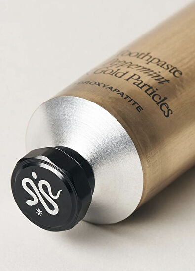 Aurezzi Peppermint Nane Aromalı 24 Ayar Altın Parçacıkları Hidroksiapatit Diş Macunu 75 ml - 4