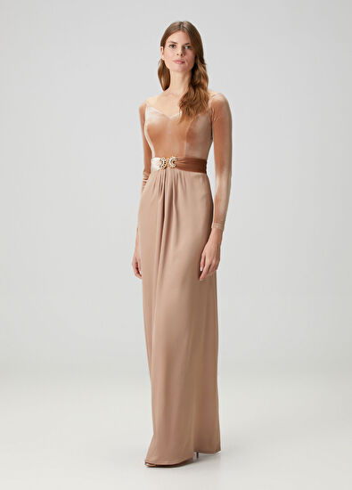 ZEYNEP ERDOGAN Bej Kadife Kayık Yaka Uzun Kollu Kadın Abiye Elbise - 3