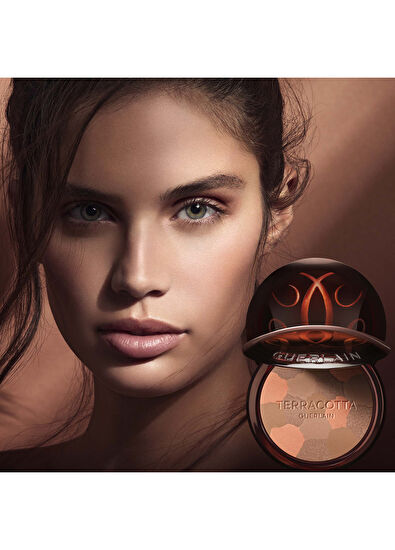 Guerlain Terracotta Light 04 Deep Cool Pudra - 6