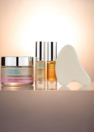 The Organic Pharmacy Floral Elegance Kit Çiçek Işıltısı Besleyici ve Nemlendirici Cilt Bakım Seti - 3