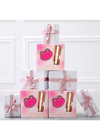 Foreo Supercharged Microcurrent Facelift Set - 5