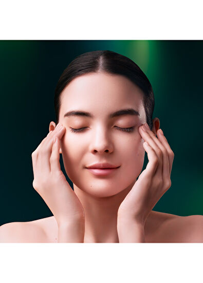 Shiseido Future Solution LX 15 ml Eye Cream - 7