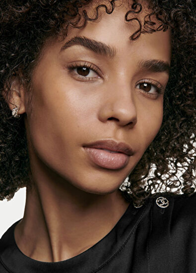 CHANEL N°1 De Chanel Revitalizing Foundation B70 30Ml - 4