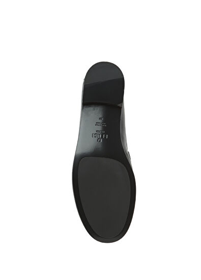 Fendi Black Women's Leather Loafer - 5