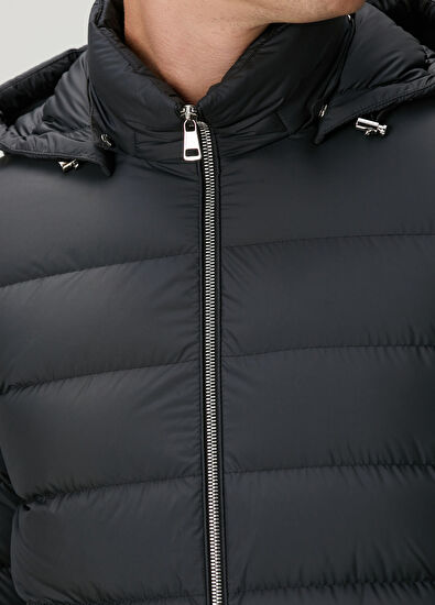 Arneb Siyah Kapüşonlu Mont - Görsel 7