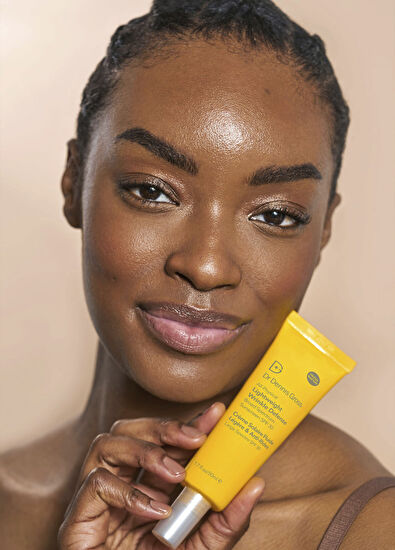 Dr. Dennis Gross All Physical Lightweight Wrinkle Defense Broad Spectrum Sunscreen SPF30 Güneş Kremi 50 ml - 7