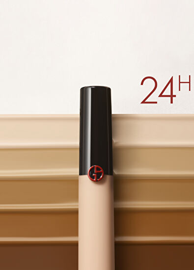 Giorgio Armani Power Fabricated Concealer 6. 5 - 5