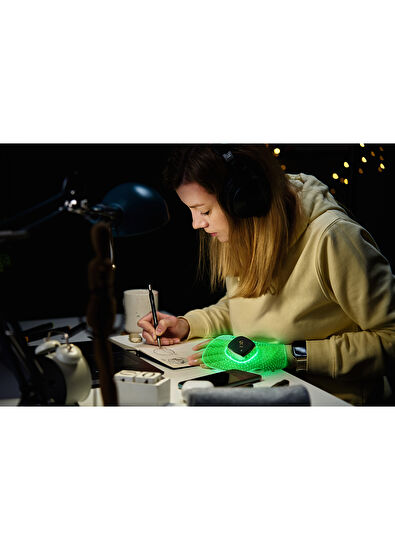 Foreo FAQ 221 Led Mask For Hand - 5