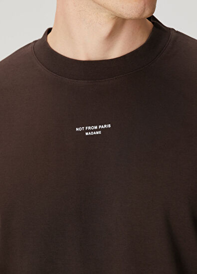 Drôle De Monsieur Koyu Kahverengi Logo Baskılı T-shirt - 5