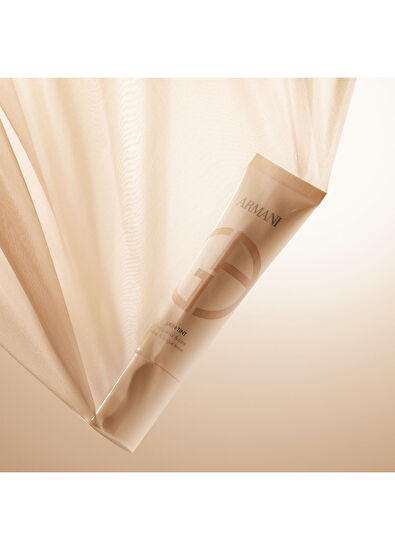 Giorgio Armani Skin Tint M1 - 3