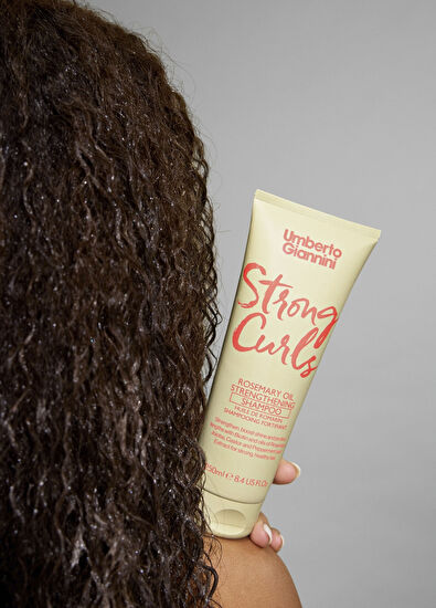 Umberto Giannini Strong Curls Güçlendirici Biberiye Yağlı Bukle Şampuanı 250 ml - 3