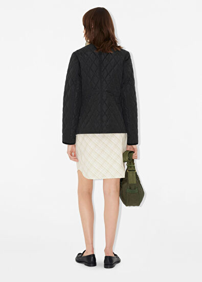Burberry Dorset Quilted Nylon Siyah Kadın Mont - 4