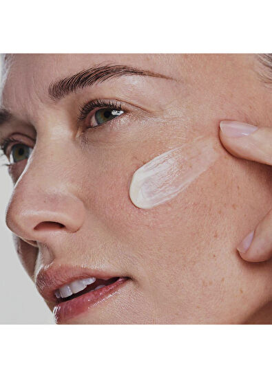 Clarins Extra Firming Day Tüm Ciltler İçin Sıkılaştırıcı & Dolgunluk Veren Gündüz Kremi 50 ml - 3