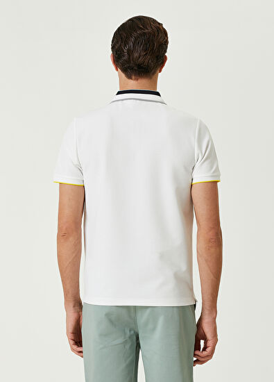 Beymen Club Comfort Fit Beyaz Polo Yaka Renkli Nakışlı T-shirt - 5