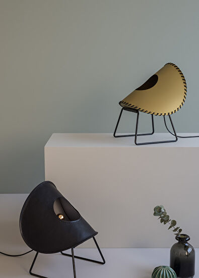 Uniqka Zero Siyah Deri Ayaklı Dekoratif Aydınlatma - 6