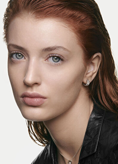 CHANEL N°1 De Chanel Revitalizing Foundation Br22 30Ml - 4