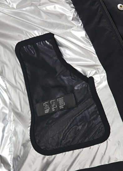 Laminar Black Puff Vest - 7