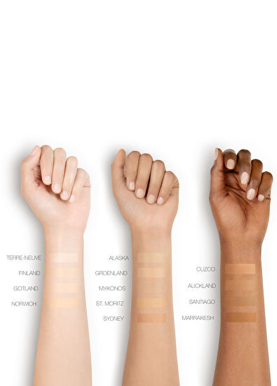 Nars Pure Radiant Tinted Moisturizer Granada - 4