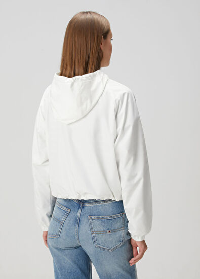 Essential Beyaz Yağmurluk - Görsel 5