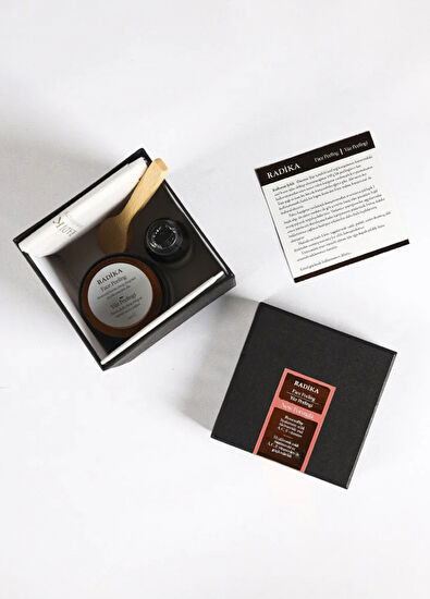 Radika Aromatherapy Arındırıcı & Onarıcı Doğal Yüz Peelingi 100 gr + 30 ml - 5