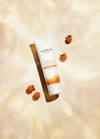 Lumene Brightening Day Fluid Mineral SPF30 Vitamin-C Aydınlatıcı ve Leke Karşıtı Nemlendirici 50 ml - 5
