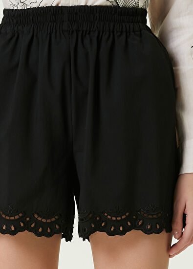 Beymen Club Siyah Paça Ucu Delikli Şort - 4