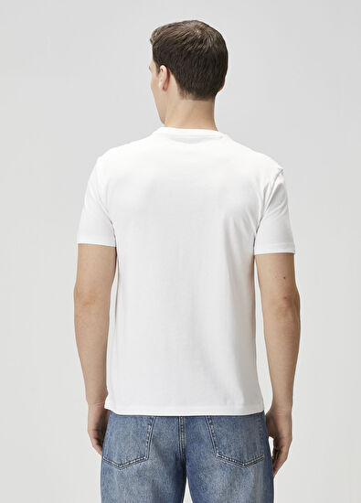 Beyaz Logo Detaylı T-shirt - Görsel 5