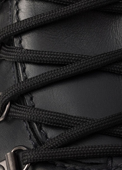 Prada Brixxen Black Leather Men's Boots - 5