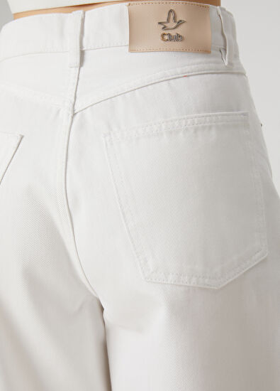 Beymen Club Kırık Beyaz Denim Bermuda - 6