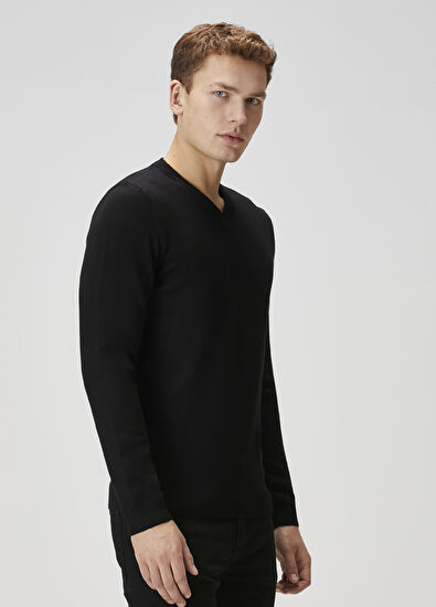 Beymen Club Black V-Neck Logo Embroidered Sweater - 3