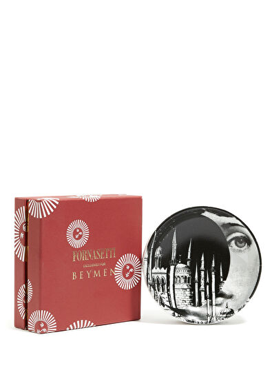 Fornasetti N 406 Face Printed Porcelain Ashtray - 3
