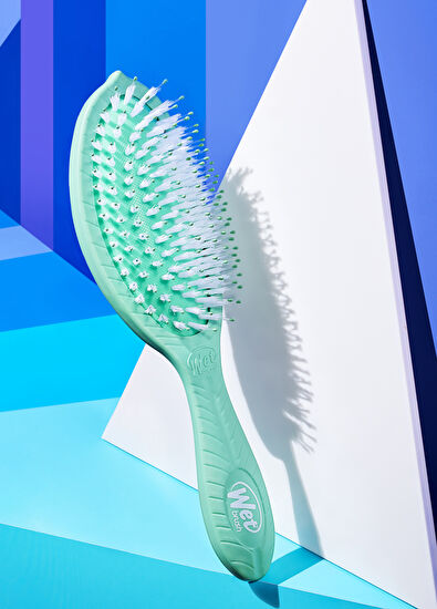 Wet Brush Go Green Treatment & Shine Çay Ağacı Yağlı Dolaşık Açıcı Kadın Saç Fırçası  - 3