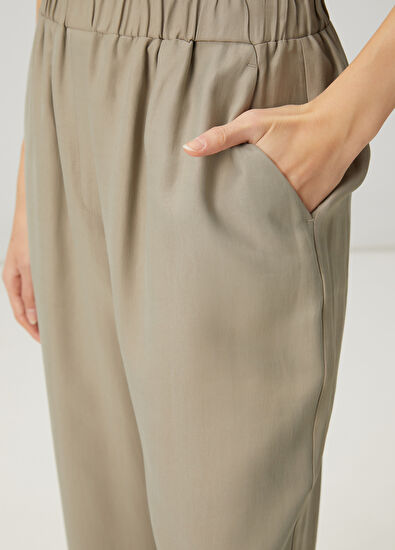 Beymen Club Haki Pileli Havuç Pantolon - 5
