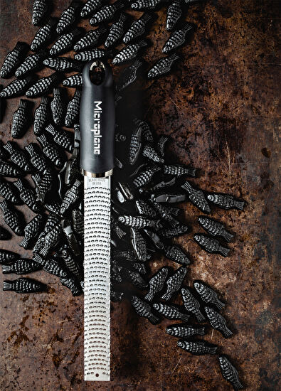 Microplane Premium Classic Siyah Çelik Zester Rende - 5