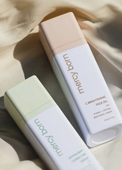 Mercy Born C-Brightening Face Serum Parlatıcı Yüz Serumu  - 7