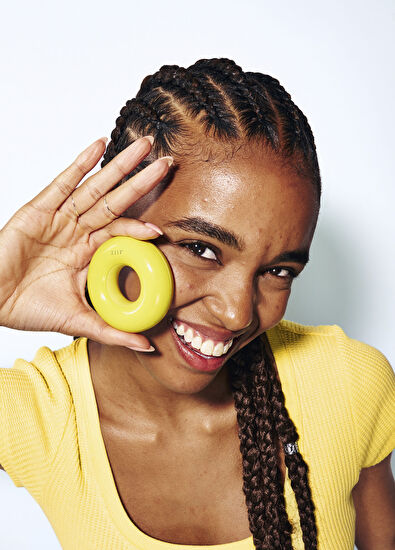 ZIIP Beauty Dot Yellow Anti-Blemish Soothing Skin Care Device - 3