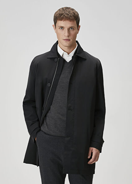 Siyah İç Yelek Detaylı Pardösü