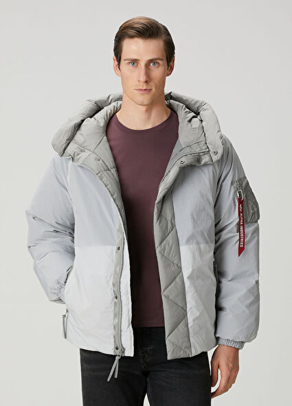 Sheer Açık Gri Kapüşonlu Puff Mont