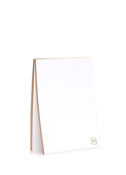 Beyaz Harf Baskılı Not Defteri