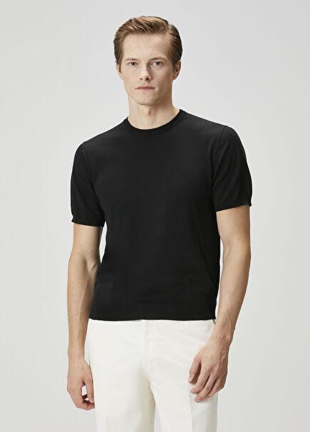 Siyah Kısa Kollu Triko