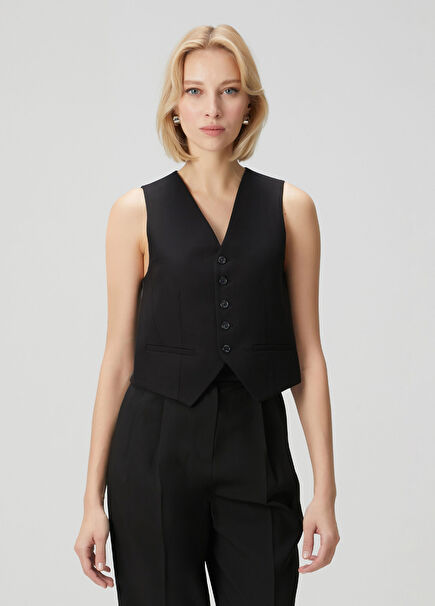 Gelso Black Vest
