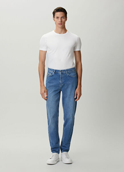 Loose Fit Blue Jeans