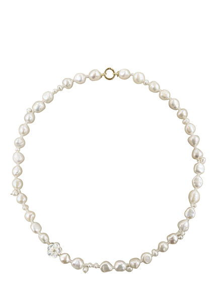 Cleito Matmazel Beyaz İnci 24 Ayar Altın Kaplama 925 Ayar Gümüş Kadın Kolye