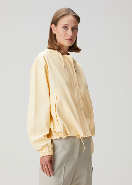 String Yellow Jacket